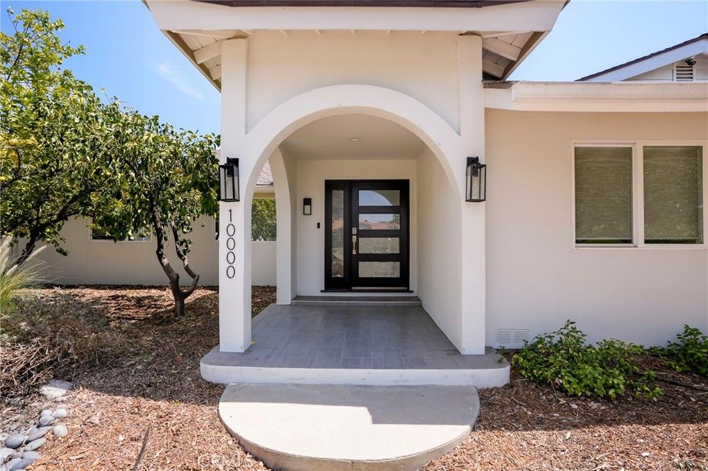 10000 Amestoy Avenue, Northridge, CA 91325 — photo 2