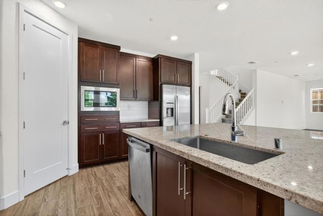 6640 Silverleaf Court, Tracy, CA 95377