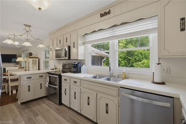 261 Westerly Park Road, Eden, NC 27288