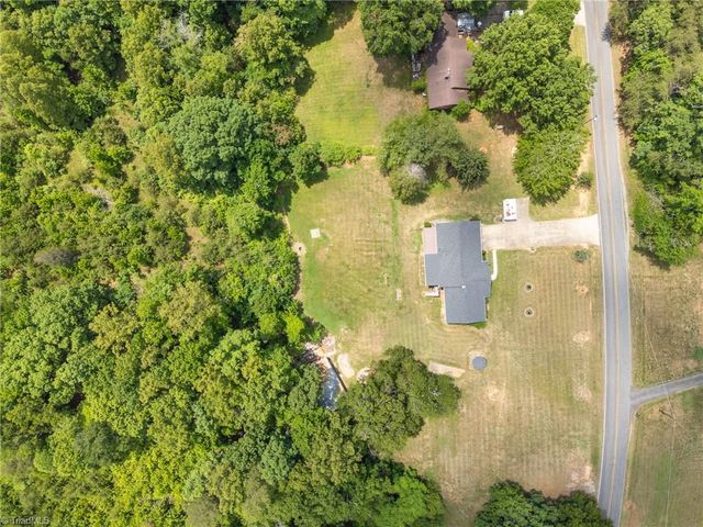 261 Westerly Park Road, Eden, NC 27288