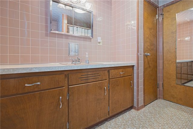 703 Pound Hill Road, North Smithfield, RI 02896