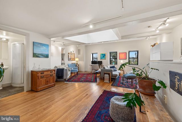 204-1 S CASTLE ST, Baltimore, MD 21231