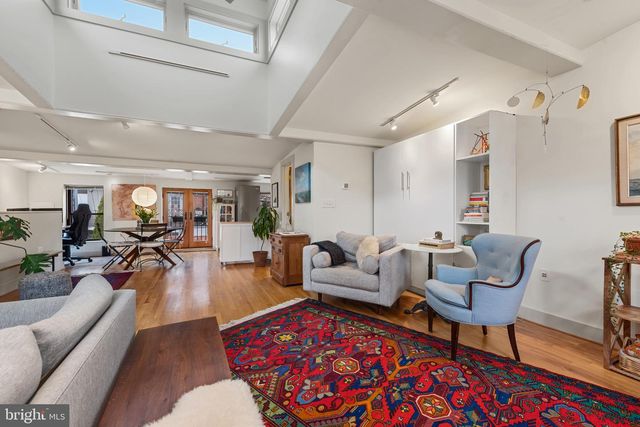 204-1 S CASTLE ST, Baltimore, MD 21231