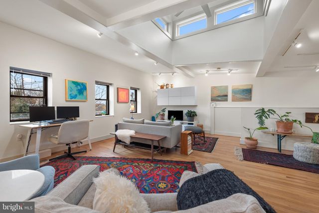 204-1 S CASTLE ST, Baltimore, MD 21231