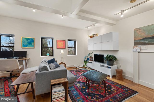 204-1 S CASTLE ST, Baltimore, MD 21231