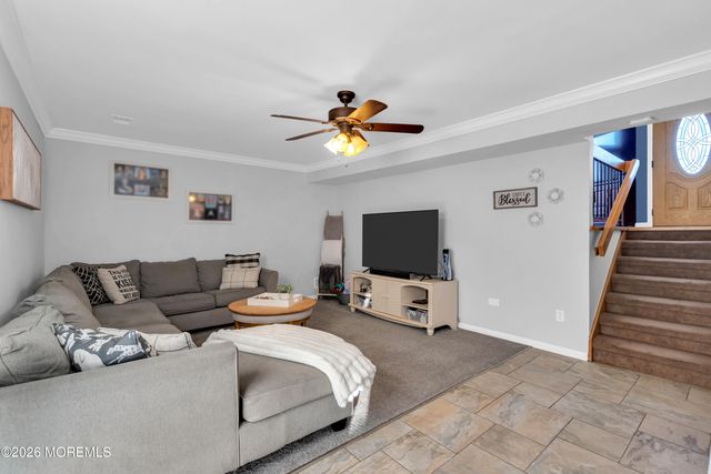 7 Apache Drive, Toms River, NJ 08753