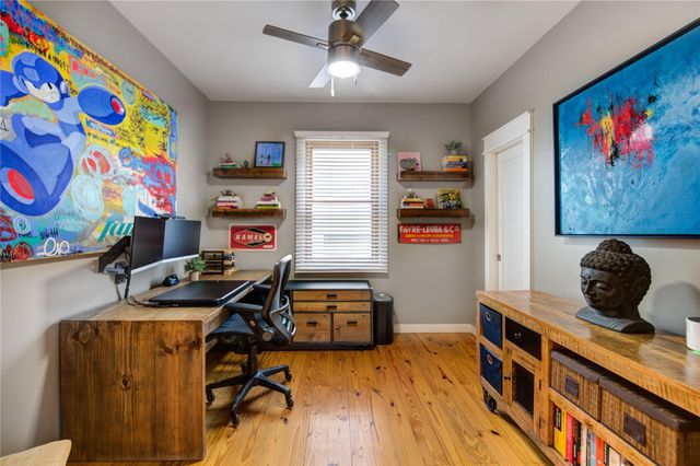 902 E 27th Street, Houston, TX 77009