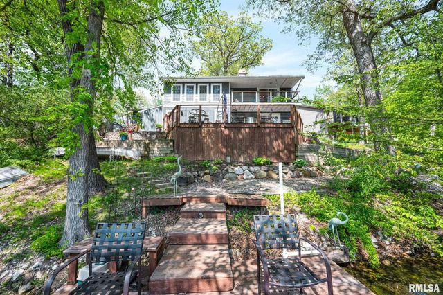 545 WHISPERING OAKS Drive, Groveland, IL 61535