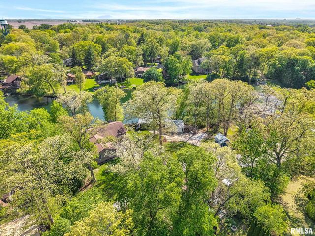 545 WHISPERING OAKS Drive, Groveland, IL 61535