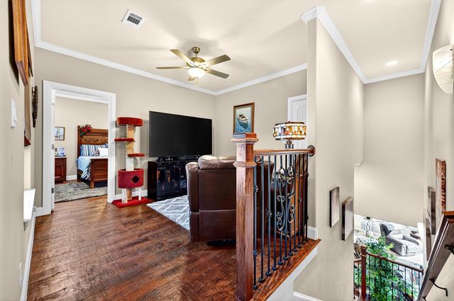 114 Blackfoot Trail, Lake Kiowa, TX 76240