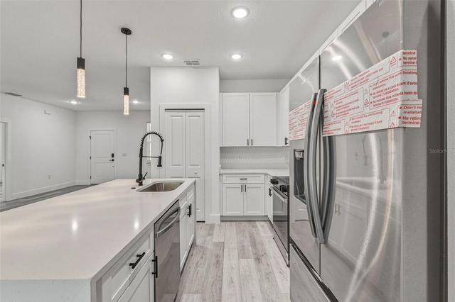 2315 MISTLETO LANE, North Port, FL 34286