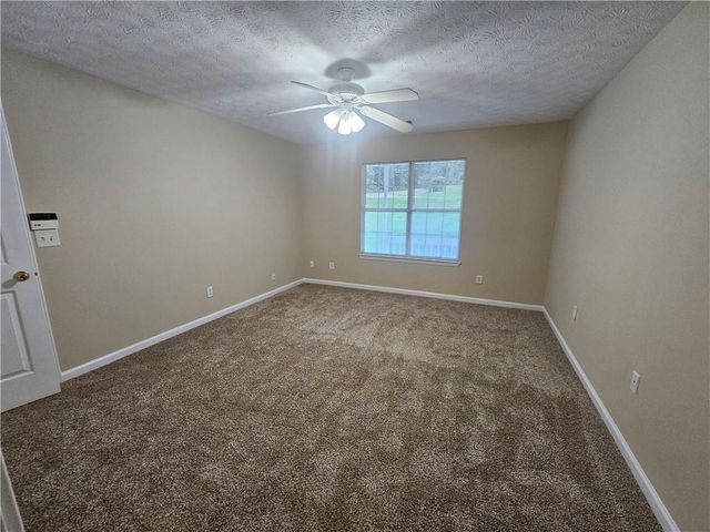 150 Valley Drive, Stockbridge, GA 30281