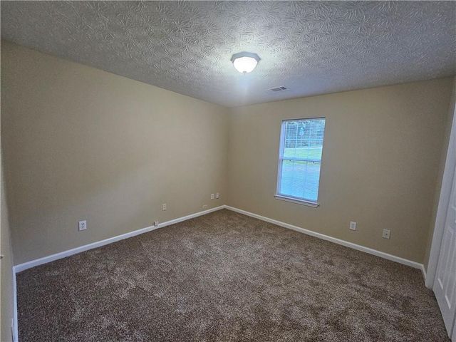 150 Valley Drive, Stockbridge, GA 30281