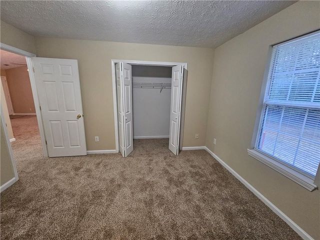 150 Valley Drive, Stockbridge, GA 30281