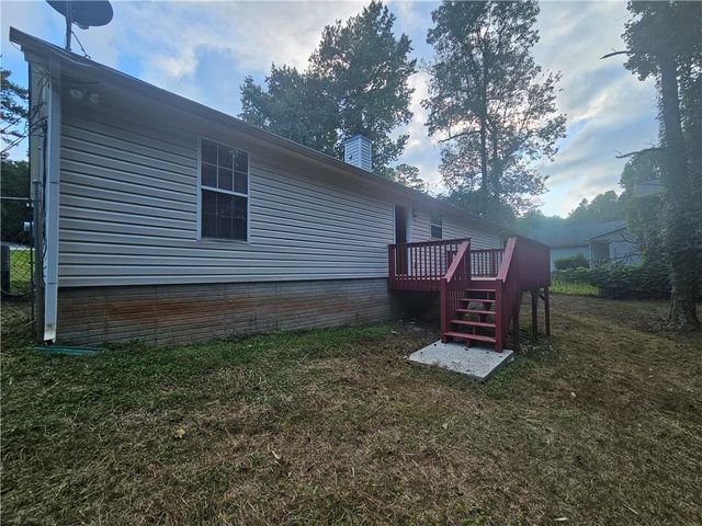 150 Valley Drive, Stockbridge, GA 30281