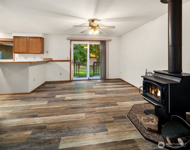 5817 E 398th, Eatonville, WA 98328