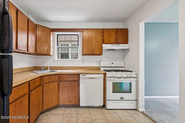 15 Lindsey Circle, 15, Old Bridge, NJ 08857