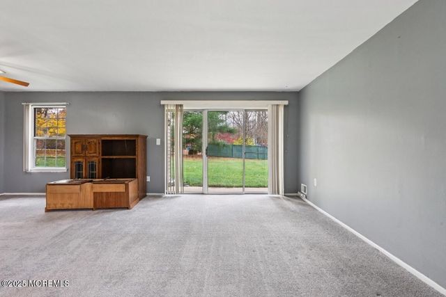 15 Lindsey Circle, 15, Old Bridge, NJ 08857