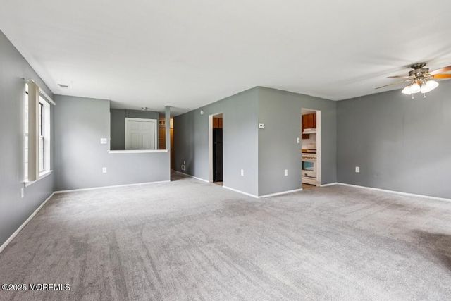 15 Lindsey Circle, 15, Old Bridge, NJ 08857