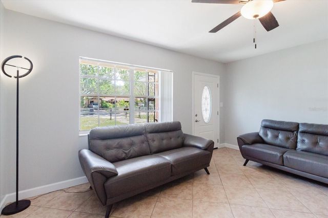 6212 FLORIDA CIRCLE W, Apollo Beach, FL 33572