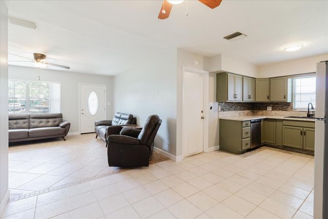 6212 FLORIDA CIRCLE W, Apollo Beach, FL 33572