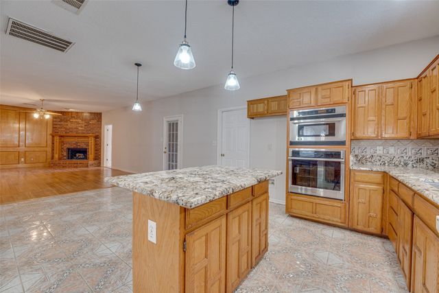 2305 Buckeye Drive, Mesquite, TX 75181