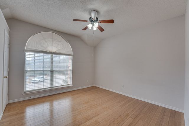 2305 Buckeye Drive, Mesquite, TX 75181