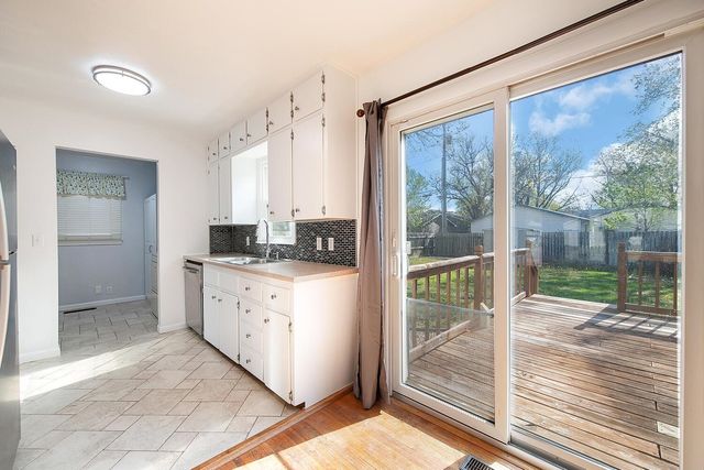 440 N Colby Ave, Valley Center, KS 67147