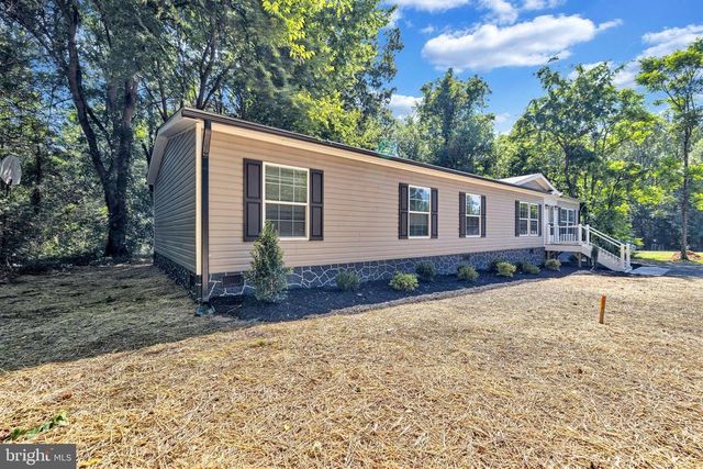 11919 BELFONTE RD, Bumpass, VA 23024