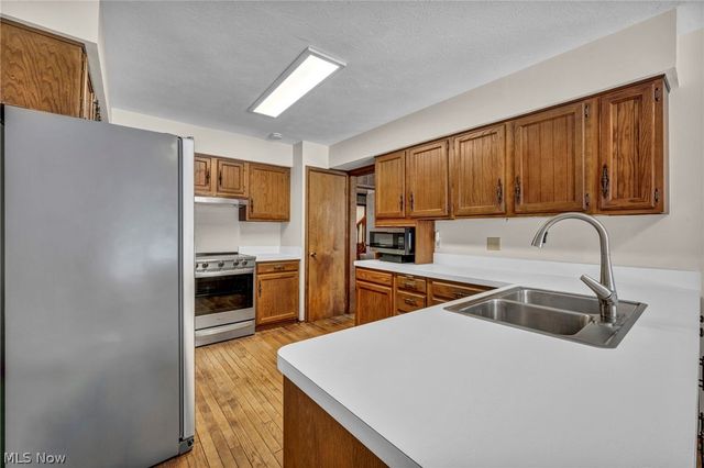 19890 Idlewood Trail, Strongsville, OH 44149