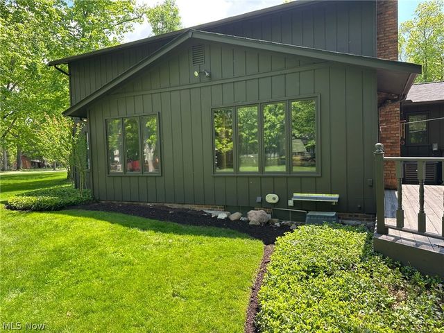 19890 Idlewood Trail, Strongsville, OH 44149