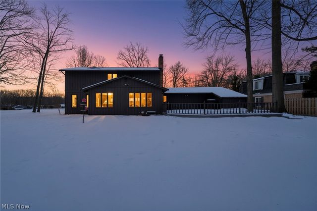 19890 Idlewood Trail, Strongsville, OH 44149