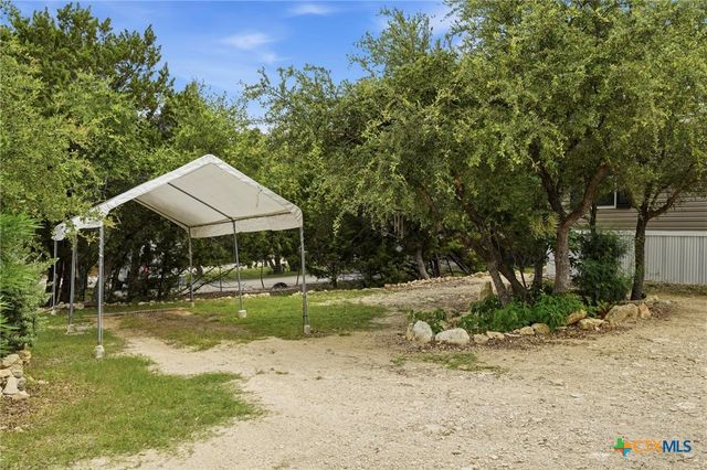 327 Lost Antler Drive, Canyon Lake, TX 78133
