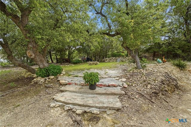 327 Lost Antler Drive, Canyon Lake, TX 78133