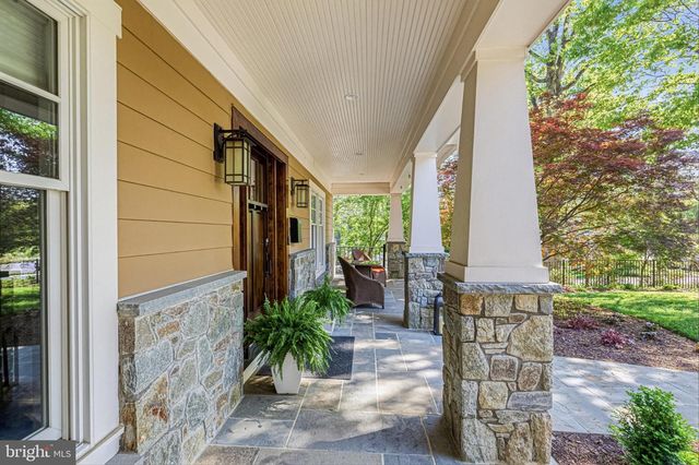 3651 N HARRISON ST N, Arlington, VA 22207