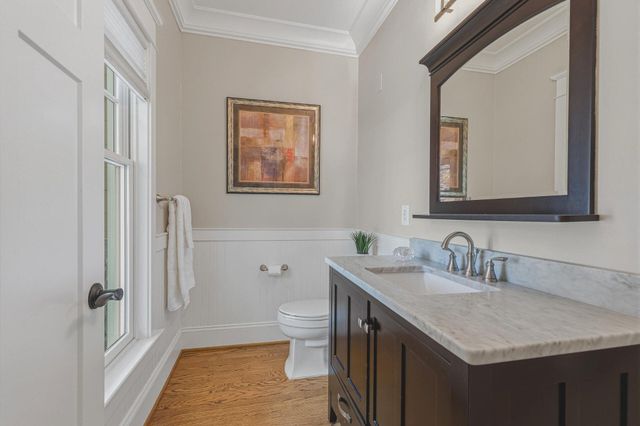 3651 N HARRISON ST N, Arlington, VA 22207