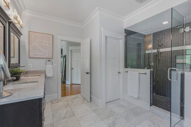 3651 N HARRISON ST N, Arlington, VA 22207