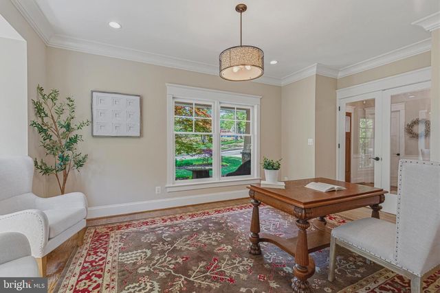 3651 N HARRISON ST N, Arlington, VA 22207