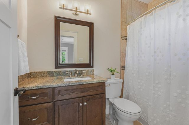 3651 N HARRISON ST N, Arlington, VA 22207