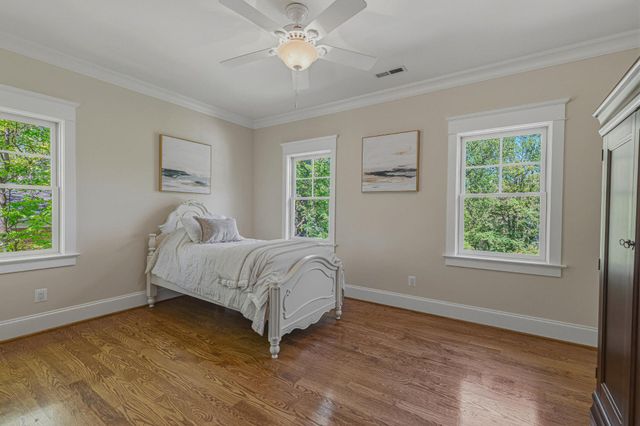 3651 N HARRISON ST N, Arlington, VA 22207