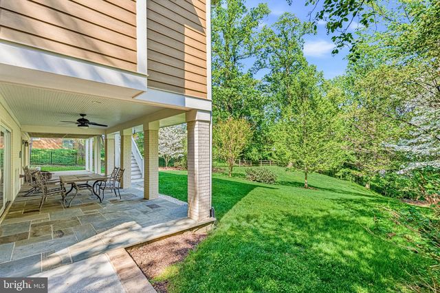 3651 N HARRISON ST N, Arlington, VA 22207