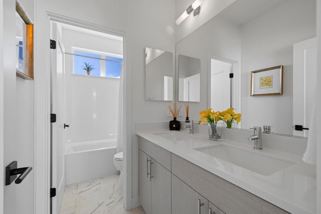 Image 24 of property listing at 801 Fassler Avenue, Pacifica, CA 94044