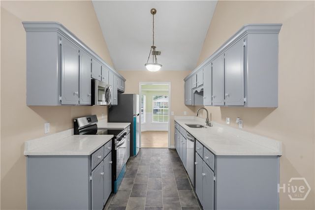 612 Trevor Street, Hinesville, GA 31313