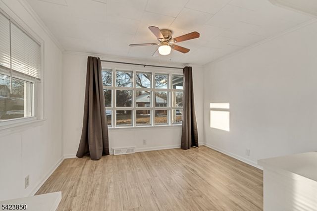 34 N 15Th Ave, Manville Boro, NJ 08835