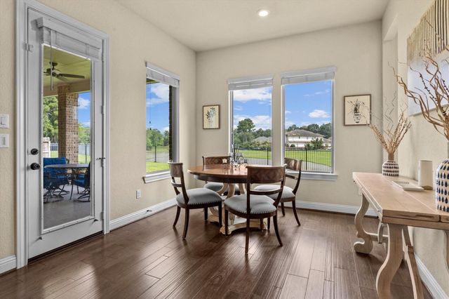 4906 Tres Lagos Drive, Spring, TX 77389