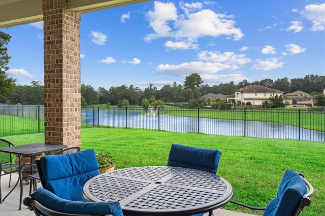 4906 Tres Lagos Drive, Spring, TX 77389
