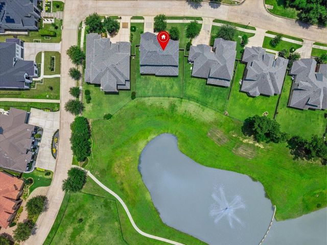 4906 Tres Lagos Drive, Spring, TX 77389