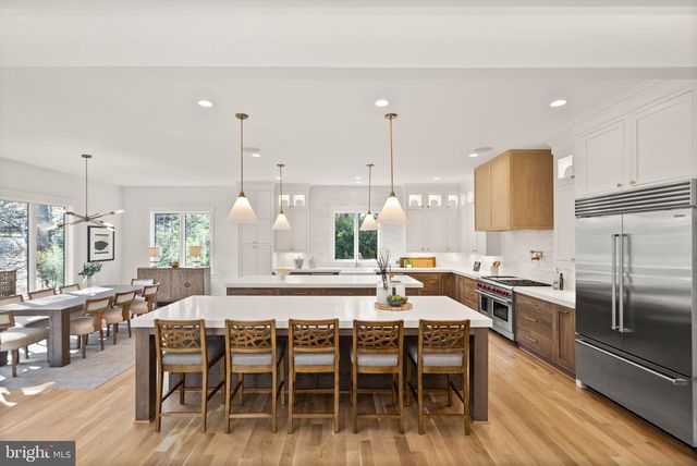 6013 WOODLAND TER, Mclean, VA 22101