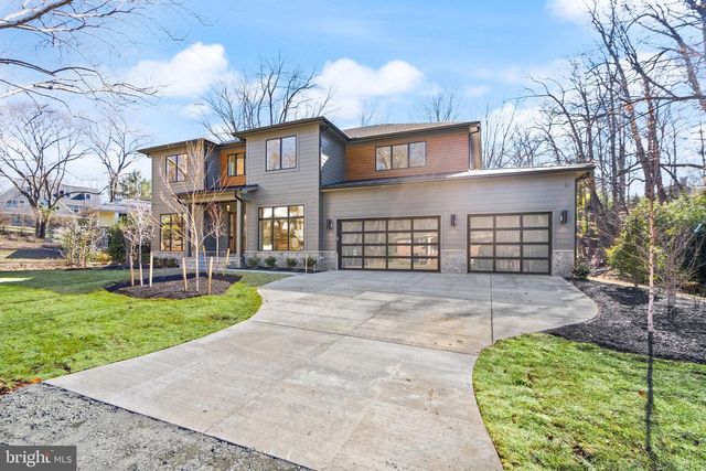 6013 WOODLAND TER, Mclean, VA 22101