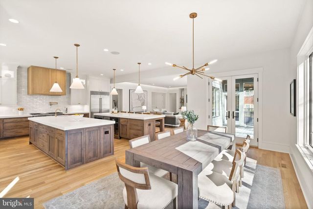 6013 WOODLAND TER, Mclean, VA 22101